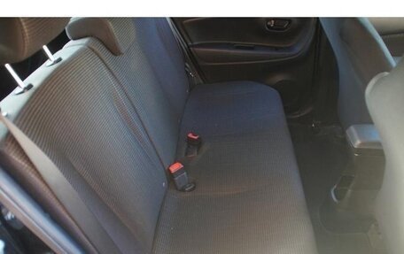 Toyota Vitz, 2014 год, 549 000 рублей, 10 фотография