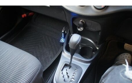 Toyota Vitz, 2014 год, 549 000 рублей, 14 фотография