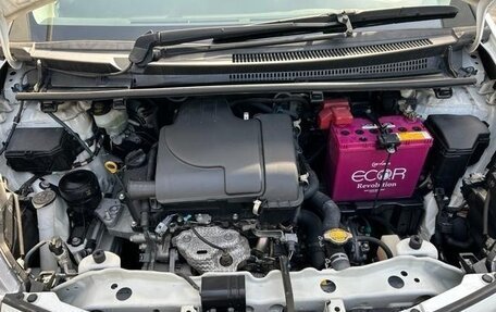 Toyota Vitz, 2015 год, 590 000 рублей, 23 фотография