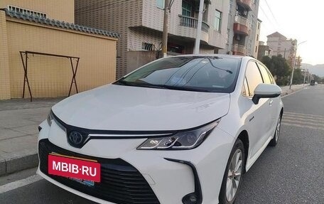 Toyota Corolla, 2021 год, 1 350 000 рублей, 1 фотография