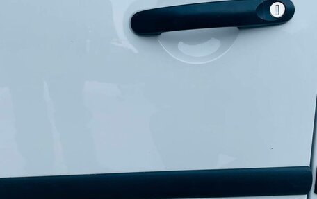 Volkswagen Caddy III рестайлинг, 2011 год, 950 000 рублей, 11 фотография