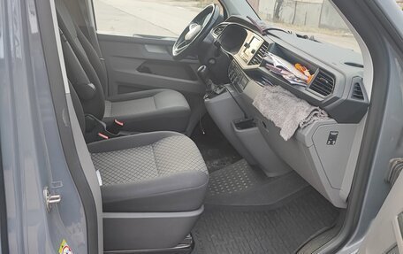 Volkswagen Caravelle T6 рестайлинг, 2020 год, 4 222 000 рублей, 3 фотография