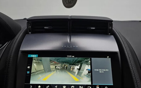 Jaguar F-Type I рестайлинг 2, 2022 год, 6 500 000 рублей, 13 фотография