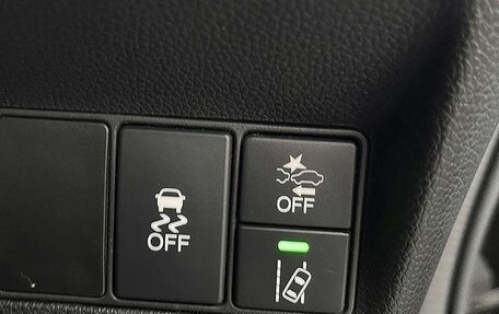 Honda Stepwgn IV, 2017 год, 1 530 000 рублей, 18 фотография