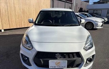 Suzuki Swift V, 2018 год, 1 095 000 рублей, 2 фотография