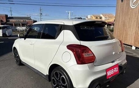 Suzuki Swift V, 2018 год, 1 095 000 рублей, 3 фотография