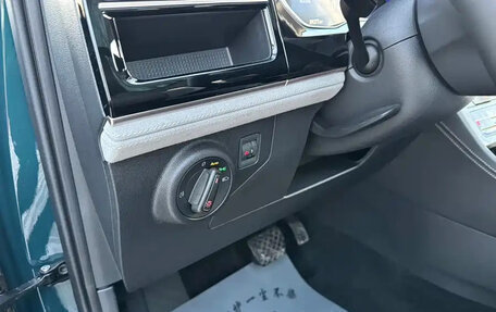 Volkswagen Jetta VII, 2022 год, 1 840 111 рублей, 6 фотография