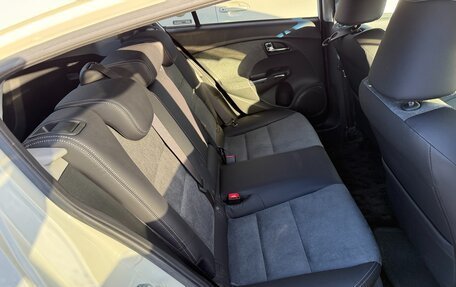 Honda Insight II рестайлинг, 2012 год, 1 170 000 рублей, 12 фотография