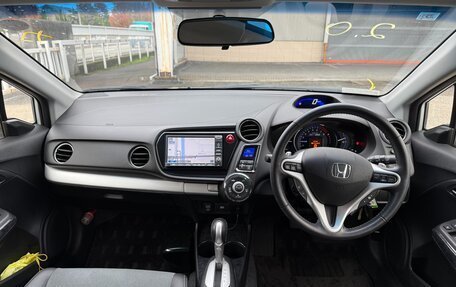 Honda Insight II рестайлинг, 2012 год, 1 170 000 рублей, 13 фотография