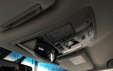 Toyota Land Cruiser Prado 150 рестайлинг 2, 2018 год, 1 300 000 рублей, 5 фотография