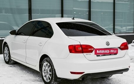 Volkswagen Jetta VI, 2013 год, 759 000 рублей, 3 фотография