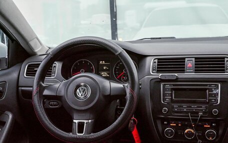 Volkswagen Jetta VI, 2013 год, 759 000 рублей, 11 фотография