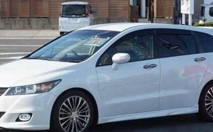 Honda Stream II, 2013 год, 1 050 000 рублей, 1 фотография