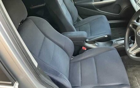 Honda Insight II рестайлинг, 2014 год, 740 000 рублей, 7 фотография