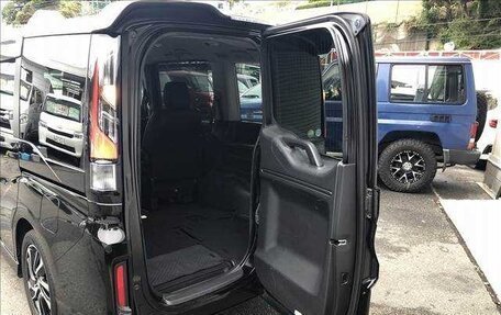 Honda Stepwgn IV, 2017 год, 1 590 000 рублей, 8 фотография