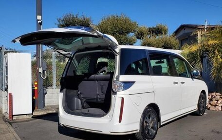 Mazda Biante, 2018 год, 1 599 178 рублей, 21 фотография