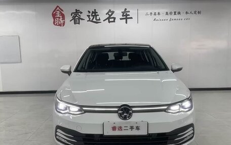 Volkswagen Golf VIII, 2024 год, 1 900 325 рублей, 2 фотография