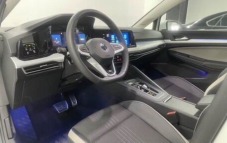 Volkswagen Golf VIII, 2024 год, 1 900 325 рублей, 7 фотография