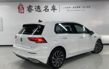 Volkswagen Golf VIII, 2024 год, 1 900 325 рублей, 5 фотография