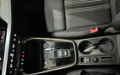 Audi A3, 2022 год, 2 405 000 рублей, 9 фотография