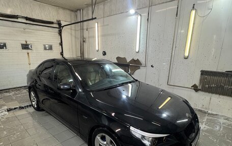 BMW 5 серия, 2003 год, 1 300 000 рублей, 6 фотография