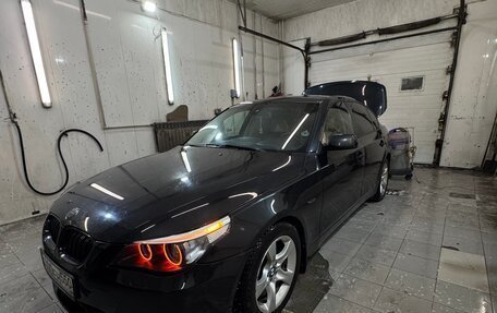 BMW 5 серия, 2003 год, 1 300 000 рублей, 8 фотография