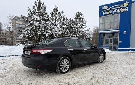 Toyota Camry, 2019 год, 1 850 000 рублей, 3 фотография