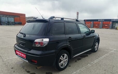 Mitsubishi Outlander III рестайлинг 3, 2006 год, 650 000 рублей, 4 фотография