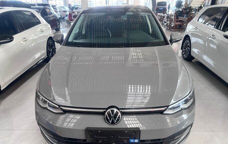 Volkswagen Golf VIII, 2024 год, 1 950 325 рублей, 2 фотография