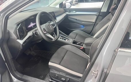 Volkswagen Golf VIII, 2024 год, 1 950 325 рублей, 8 фотография