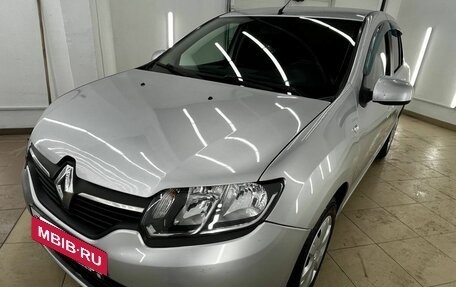 Renault Logan II, 2015 год, 497 000 рублей, 2 фотография