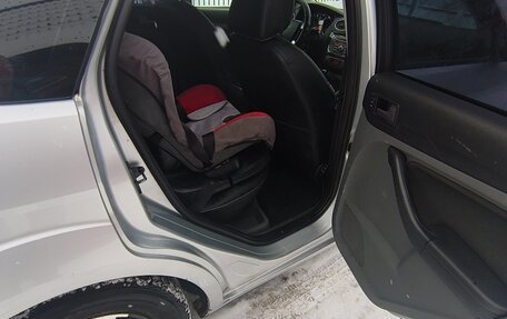 Ford Focus II рестайлинг, 2008 год, 400 000 рублей, 9 фотография