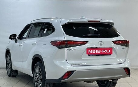 Toyota Highlander, 2025 год, 5 650 000 рублей, 6 фотография