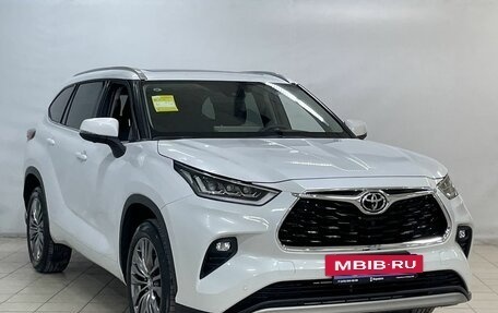 Toyota Highlander, 2025 год, 5 650 000 рублей, 2 фотография