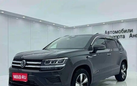 Volkswagen Tharu, 2021 год, 1 400 000 рублей, 1 фотография