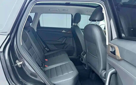 Volkswagen Tharu, 2021 год, 1 400 000 рублей, 22 фотография