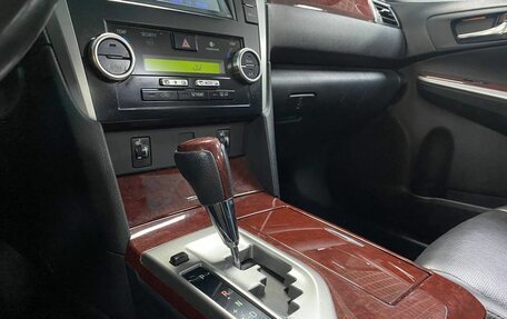 Toyota Camry, 2012 год, 1 775 000 рублей, 20 фотография