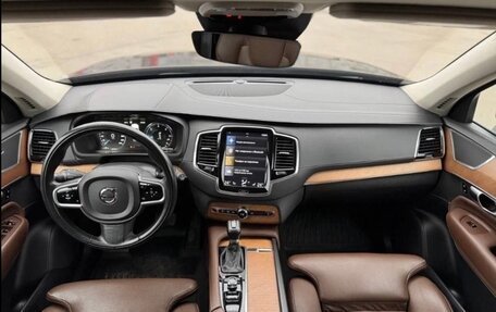 Volvo XC90 II рестайлинг, 2019 год, 3 400 000 рублей, 9 фотография