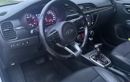 KIA Rio IV, 2017 год, 1 300 000 рублей, 9 фотография