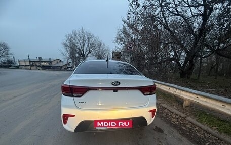 KIA Rio IV, 2017 год, 1 300 000 рублей, 7 фотография