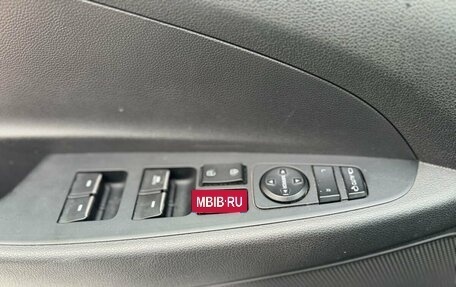 Hyundai Tucson III, 2016 год, 1 750 000 рублей, 14 фотография