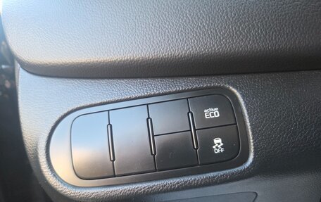 KIA Carens III (RP), 2015 год, 1 180 000 рублей, 16 фотография