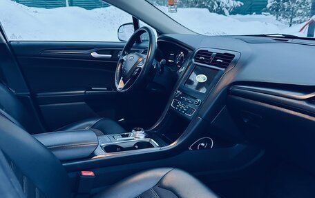 Ford Fusion (North America) II, 2018 год, 1 450 000 рублей, 9 фотография