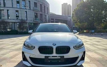 BMW 1 серия, 2020 год, 1 700 000 рублей, 2 фотография