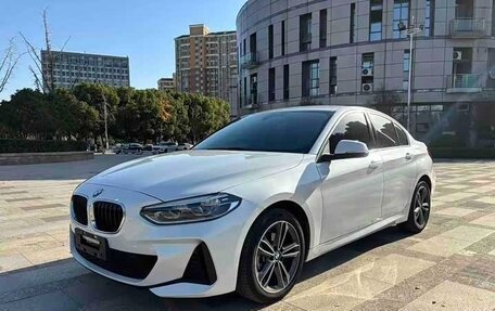 BMW 1 серия, 2020 год, 1 700 000 рублей, 3 фотография