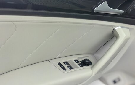 Volkswagen Tiguan II, 2020 год, 3 138 000 рублей, 9 фотография