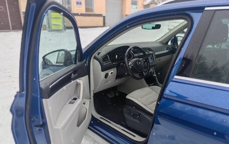 Volkswagen Tiguan II, 2020 год, 3 138 000 рублей, 7 фотография