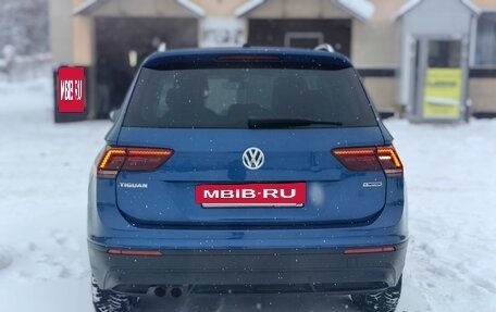 Volkswagen Tiguan II, 2020 год, 3 138 000 рублей, 6 фотография