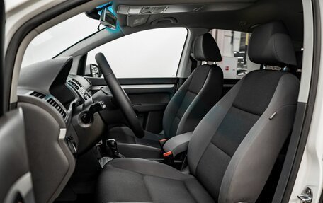 Volkswagen Touran III, 2012 год, 980 000 рублей, 5 фотография