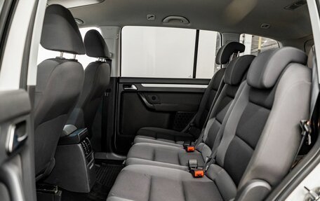 Volkswagen Touran III, 2012 год, 980 000 рублей, 7 фотография